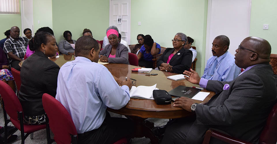PM HARRIS OUTLINES HIS EXPECTATIONS OF THE HUMAN RESOURCE MANAGEMENT DEPARTMENT DURING STAFF MEETING