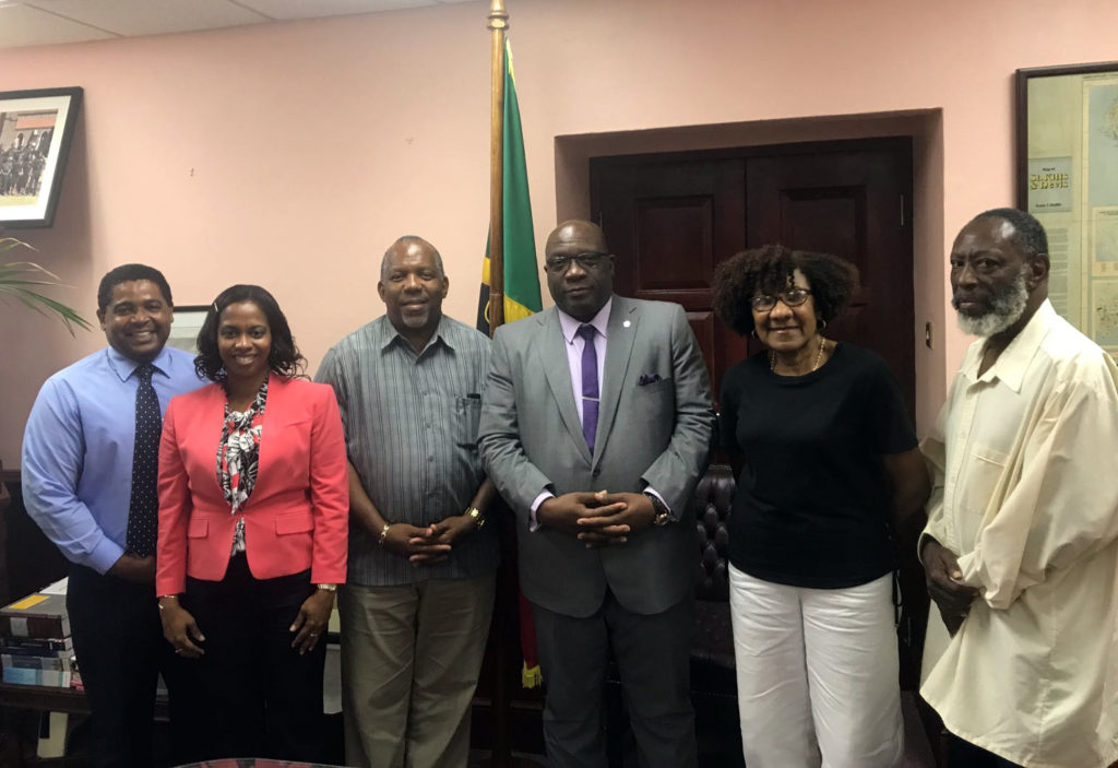 PM HARRIS MEETS WITH INCOMING BOARD OF ZIZ BROADCASTING CORPORATION
