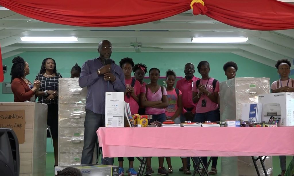 CAYON PRIMARY AND HIGH SCHOOLS RECEIVE GENEROUS DONATIONS