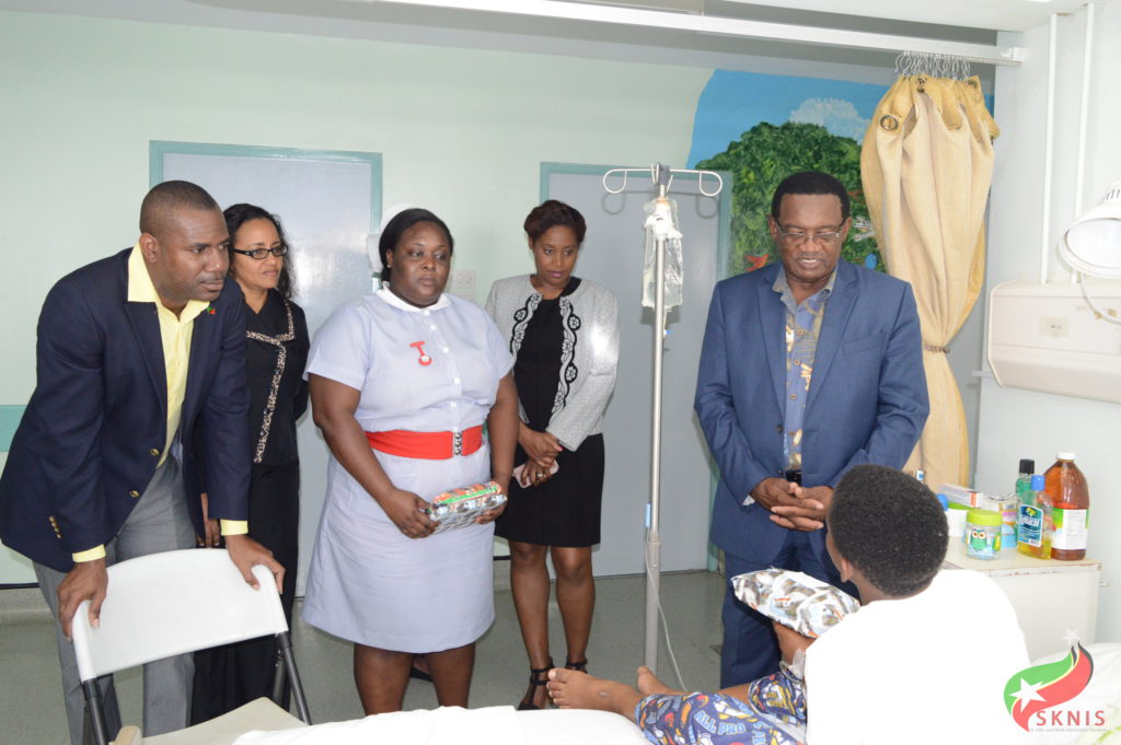 GOVERNMENT OFFICIALS BRING JOY TO PATIENTS AT JNF HOSPITAL