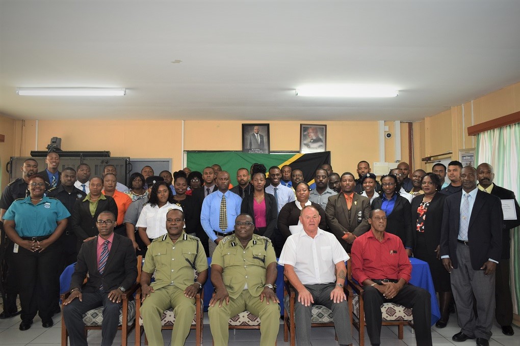 OFFICERS OF THE RSCNPF GRADUATE FROM EXTENSIVE LEADERSHIP, SUPERVISORY AND INVESTIGATIVE TRAINING COURSE