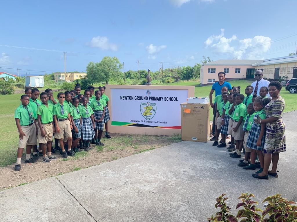 Newton Ground Primary Receives Donation From Unlimited Supplies