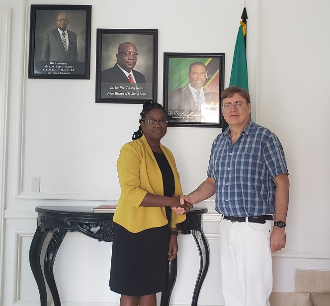 ST. KITTS AND NEVIS AMBASSADOR TO CUBA MEETS WITH HER CANADIAN COUNTERPART