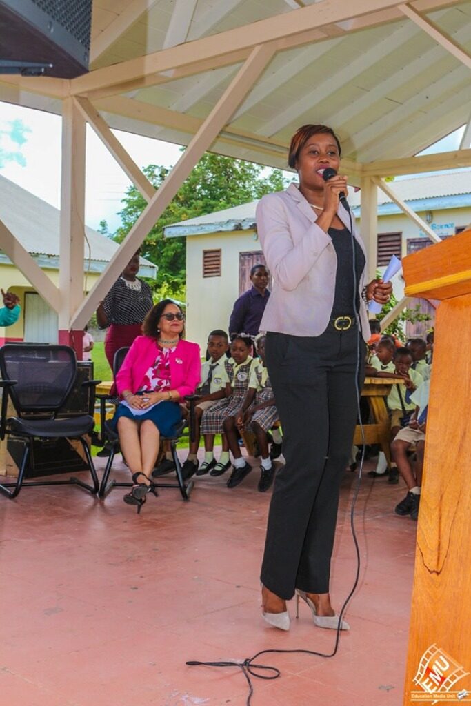 SENATOR BYRON-NISBETT ENCOURAGES PRIMARY SCHOOL STUDENTS TO MAKE MEANINGFUL CONTRIBUTIONS TO UPLIFT THEIR COMMUNITIES