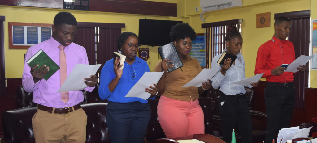 YOUNG PEOPLE INSPIRED TO ANSWER THE CALL TO SERVE THEIR COUNTRY