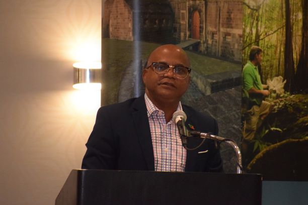 MINISTER OF TOURISM SAYS MINISTRY IS DOING EVERYTHING TO KEEP HOTELS AFLOAT