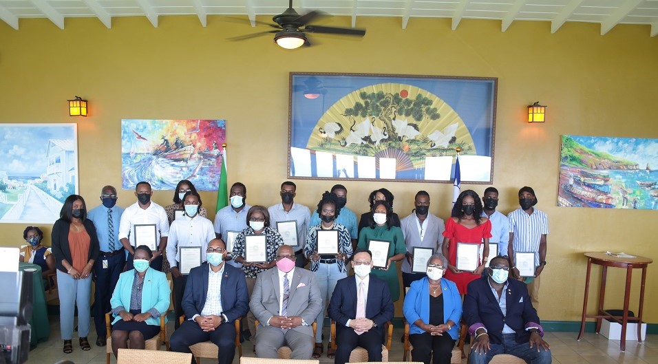 17 STUDENTS FROM ST. KITTS AND NEVIS RECEIVE SCHOLARSHIPS TO PURSUE STUDIES IN TAIWAN