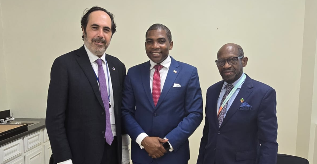 DR. DOUGLAS DISCUSSES OPPORTUNITIES FOR INVESTMENT AND GROWTH IN ST. KITTS AND NEVIS WITH UAE REPRESENTATIVE