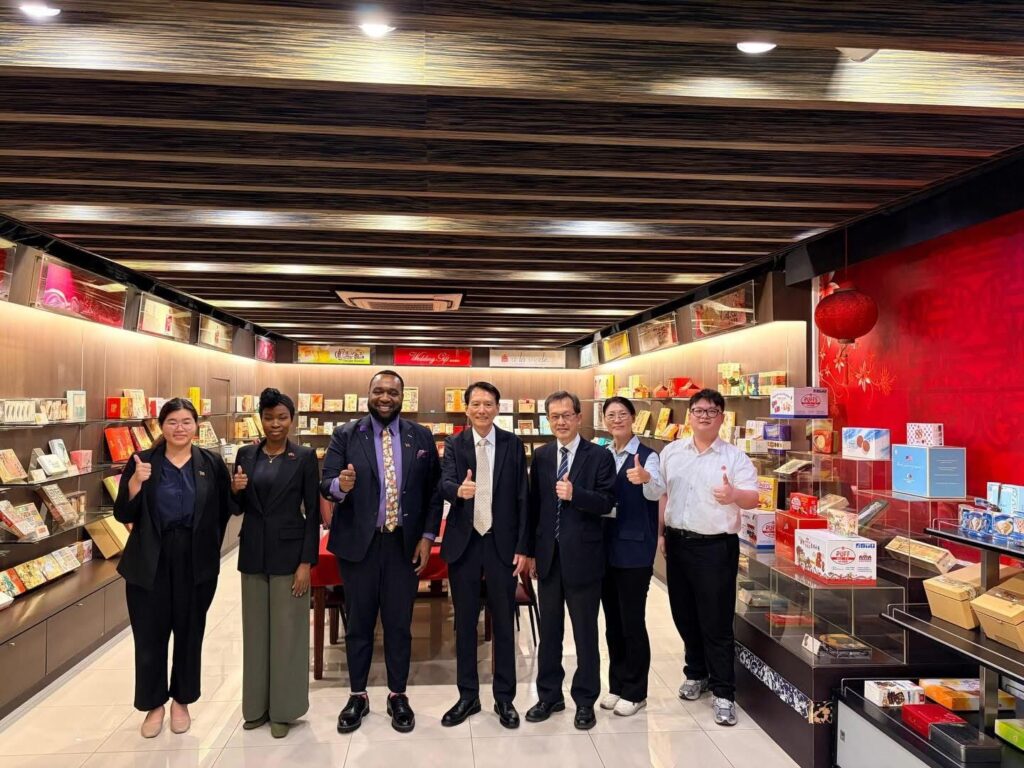 Embassy of Saint Kitts and Nevis in Taiwan Explores Cooperation with I-Mei Foods During Factory Visit